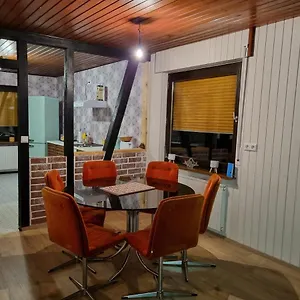 Apartment Ferienhaus Magnolie, Großheubach